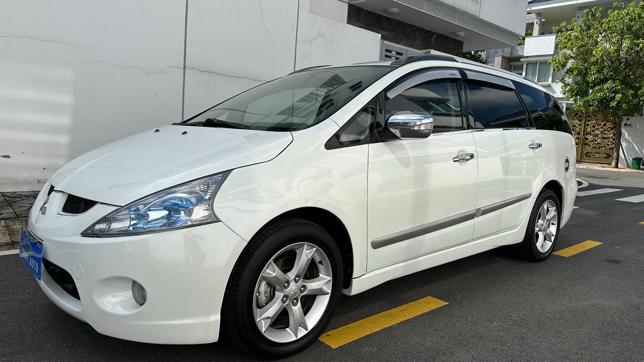 Grandis2010 Đk 2011 chạy 195 ngàn giá:340tr Lh:0909139598 xem xe biên hòa