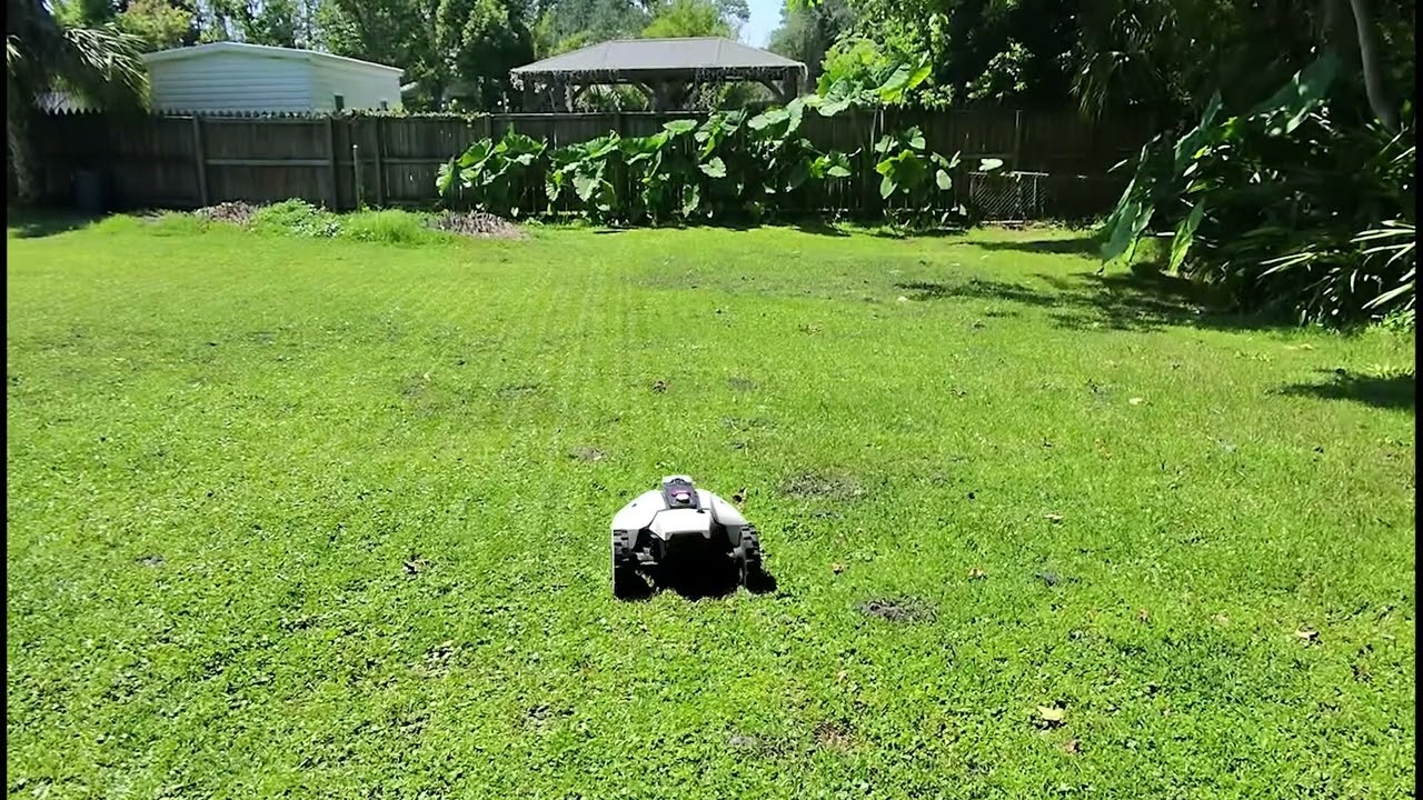 Yuka 2000 Robot mower