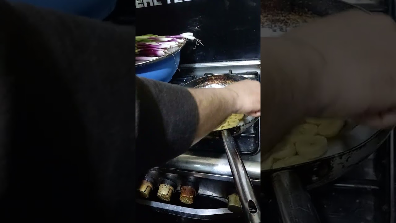 اكل صحي موز ب القرفه و الزبادي #food #صحي #healthy #shrots #shortvideo 