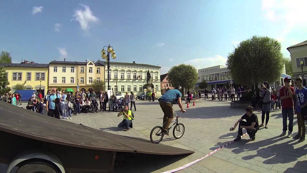 MY CHCEME SKATEPARK V ROŽNOVĚ!!! / We want skatepark in Roznov!!!