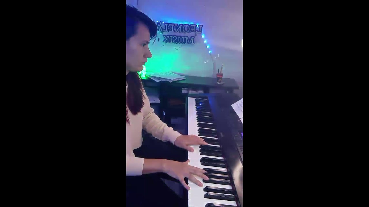  Piano 