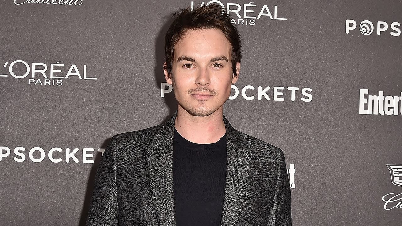 ‘Pretty Little Liars’ star Tyler Blackburn comes out as bisexual: ‘I felt the pressure from all side