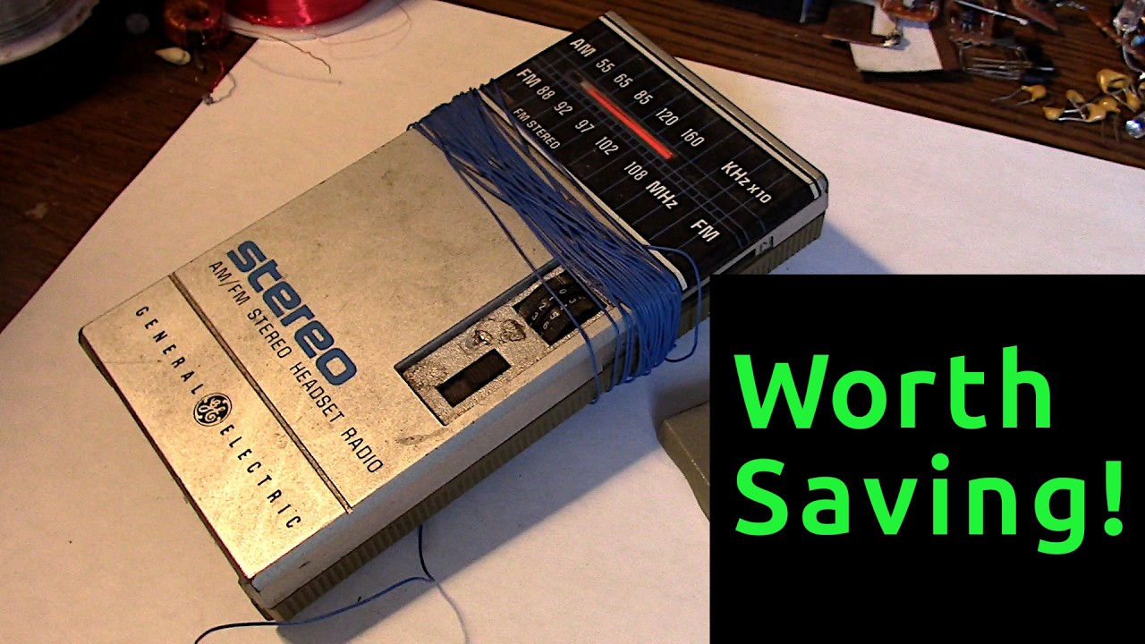 Dragging This Broken Vintage Radio Into 2026!