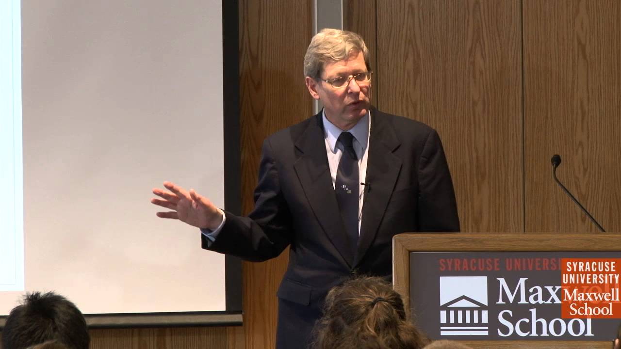 Globalization: Past, Present, Future by Jeffrey R. Frieden