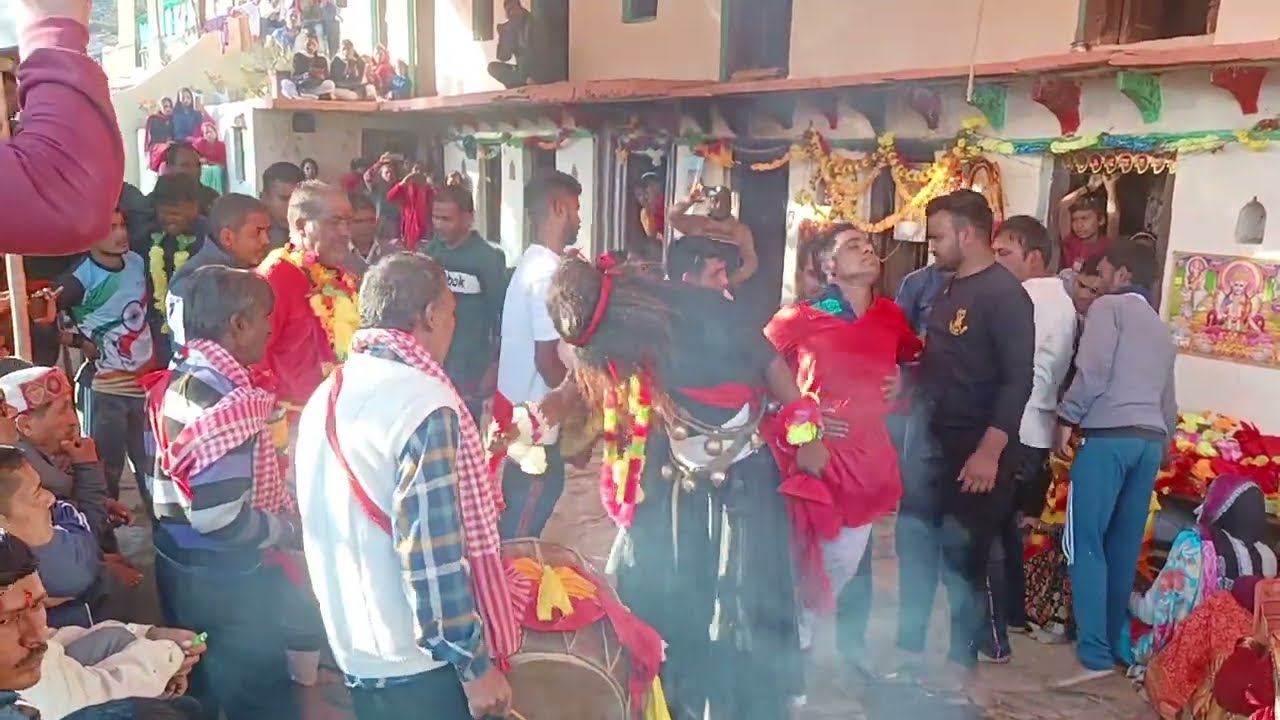 Jai Bhairav Nath Swami 🙏🏻🙏🏻 Kaali Swaang Village Girtoli Chamoli