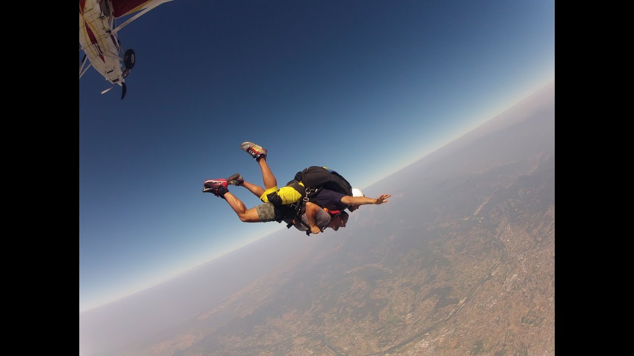 Giù da 4300 metri. Secondo lancio in TANDEM