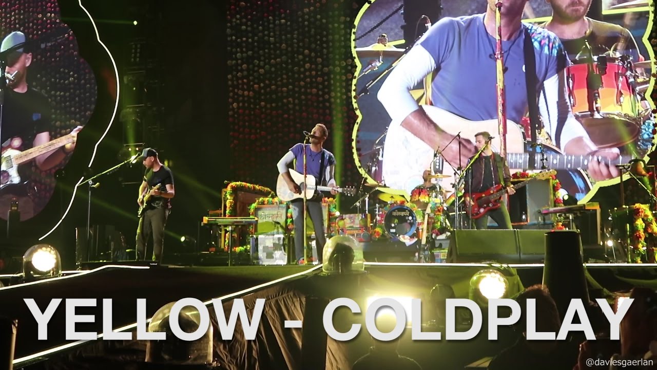 Yellow - Coldplay (Live in Manila)