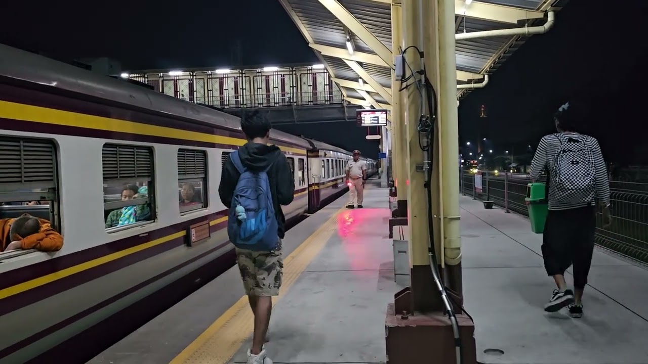 รถเร็ว 167 จอดบ้านโป่ง Rapid train 167 Krungthep Aphiwat - Kantang