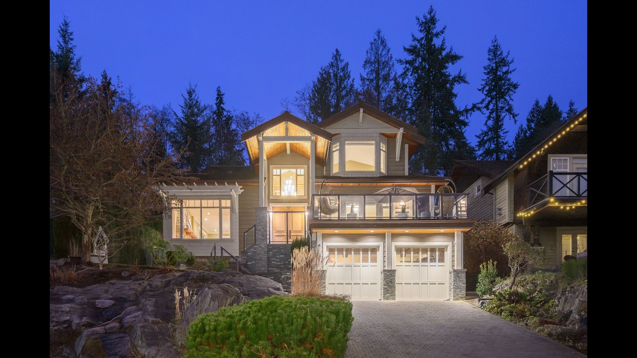 3402 Anne MacDonald Way North Vancouver : Roland Lewis