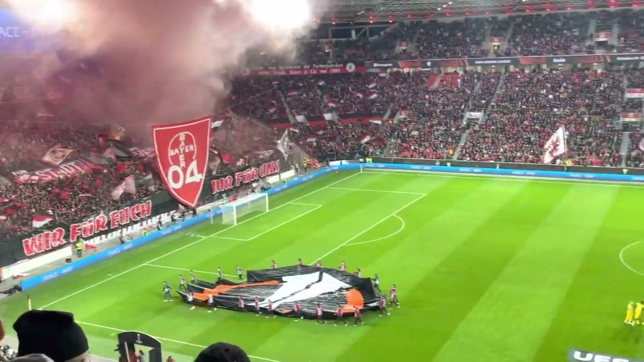 Incredible atmosphere at the Bay Arena Leverkusen .