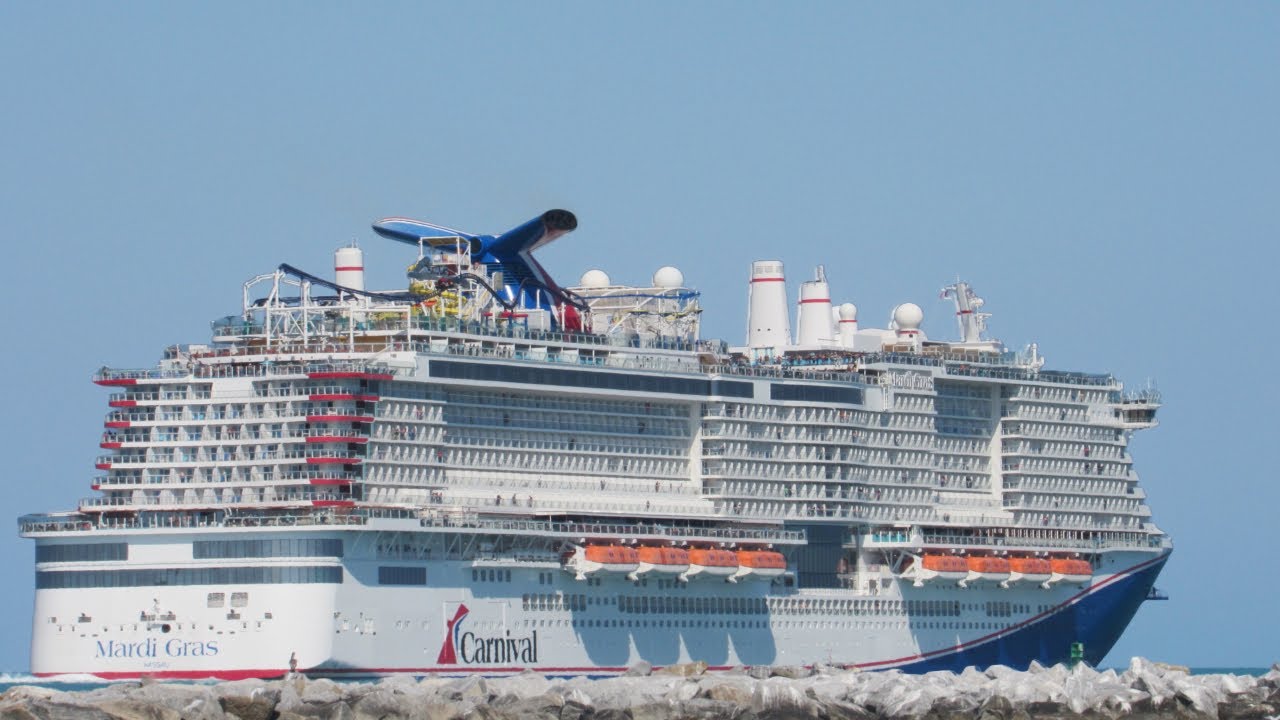 Cruise Ship Beach Sailaways!