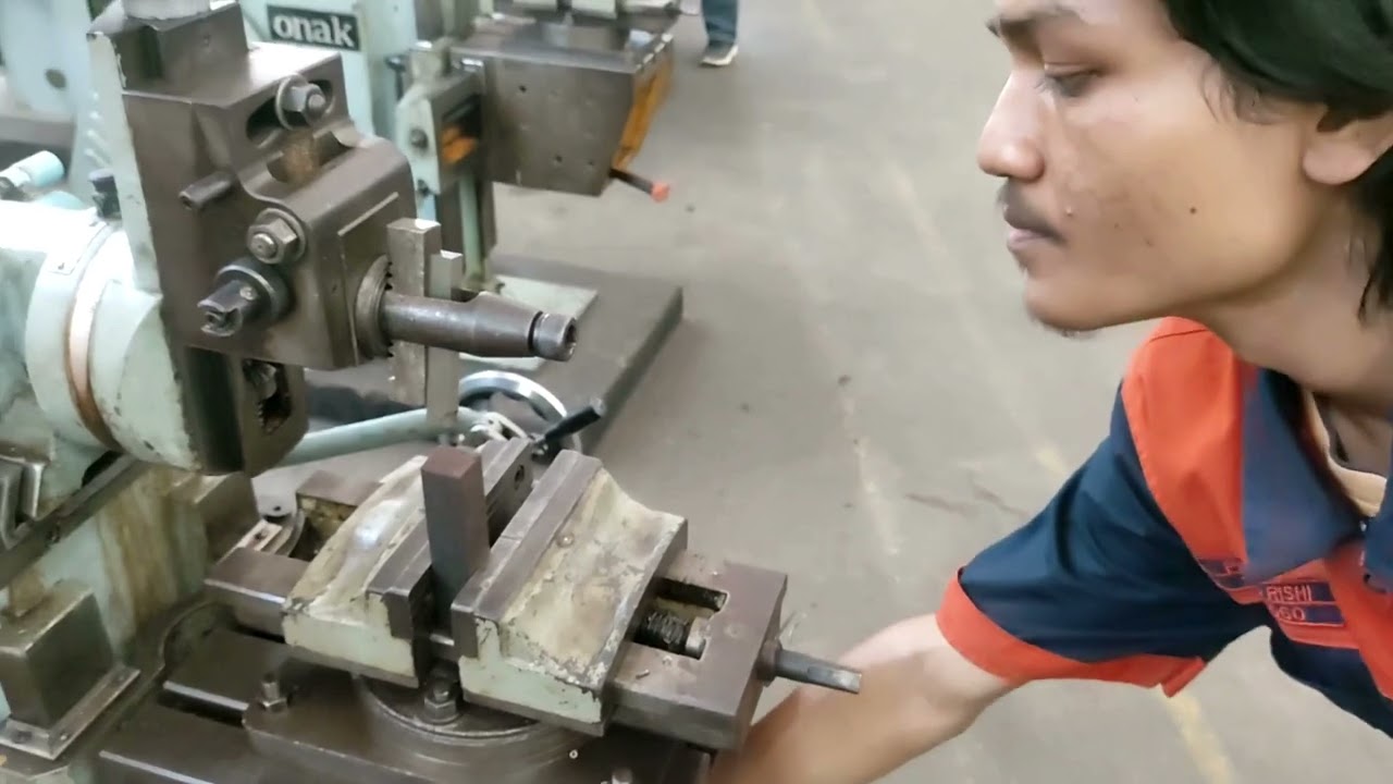 Pengenalan Komponen Mesin Sekrap (Shaping Machine) serta Fungsinya