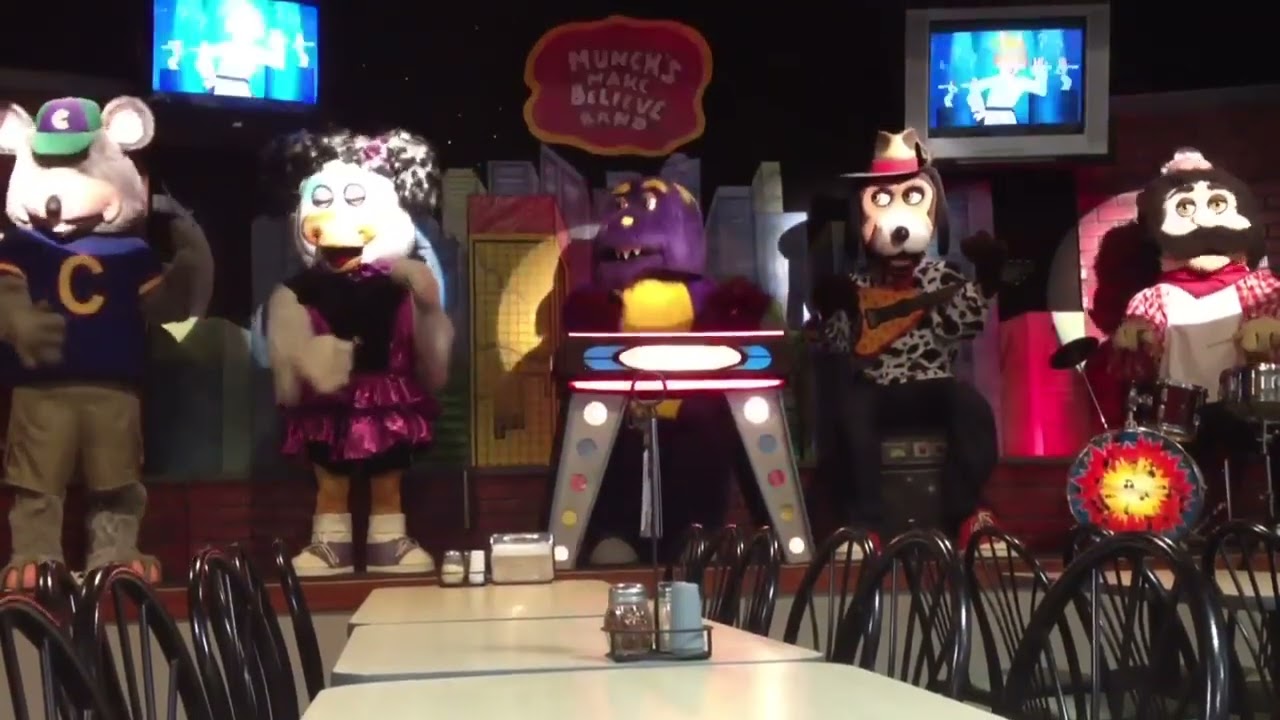 Chuck E. Cheese Lowell - September 2012 Segment 3 (Shake Your Groove Thing/Karate Kid)
