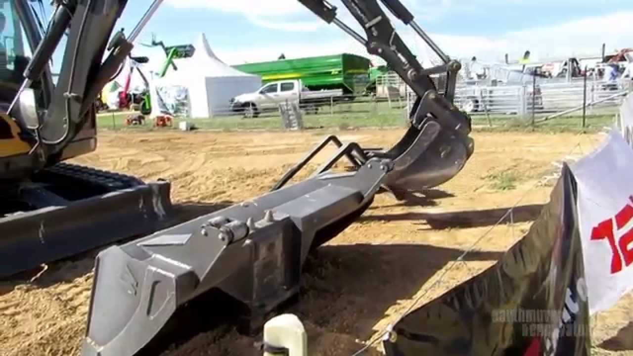 In action: Mecalac MCR multi purpose earthmoving machine | Earthmovers & Excavators