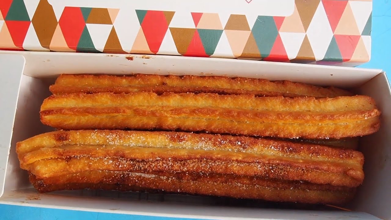 Authentic Freshly-Made Traditional Spanish Churros