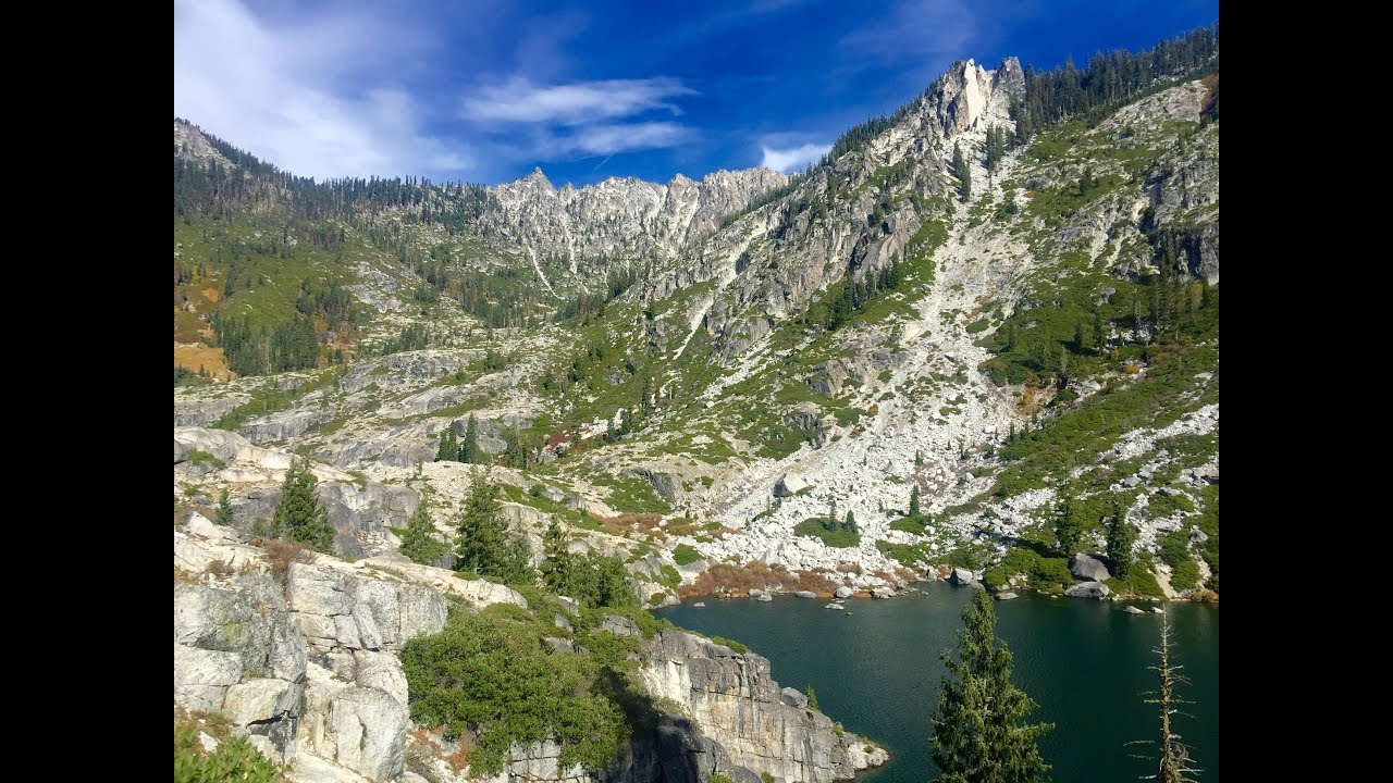 Trinity Alps Wilderness - Canyon Creek Alpine Lakes Hike
