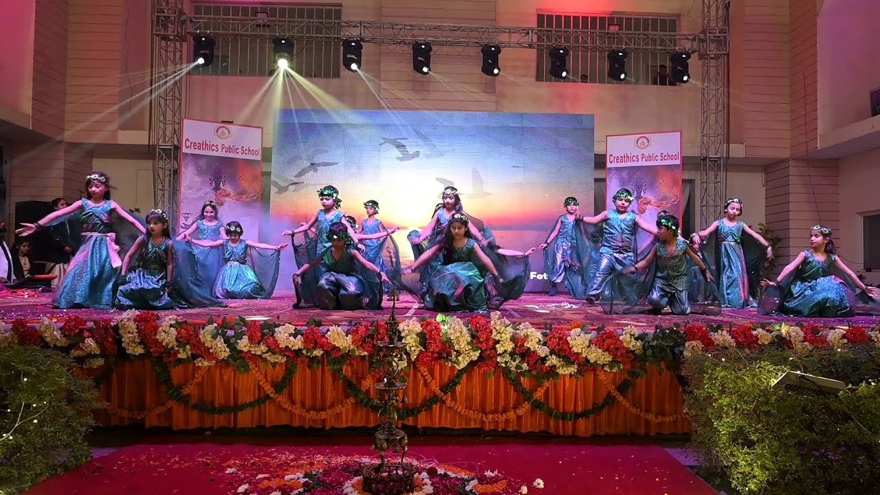 #green dress dance #sky theme dance #kholde par so g #dancevideo