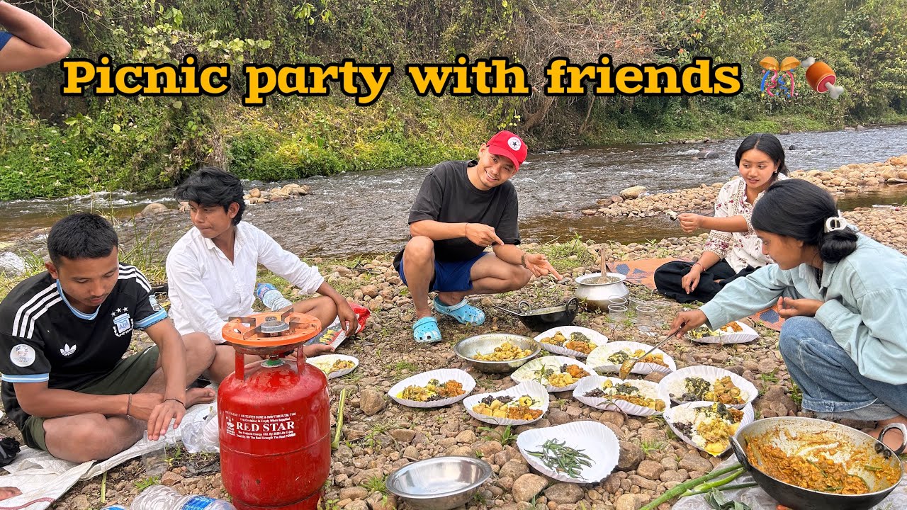 Party from karbithriftstore &Theteenyweenyfeet ||@vishalvlogs7716