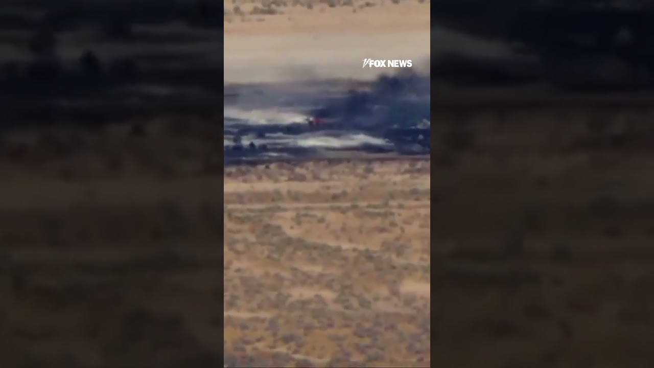 BREAKING: US Air Force B-52 bomber crashes shortly after takeoff at Edwards Air Force Base #shorts