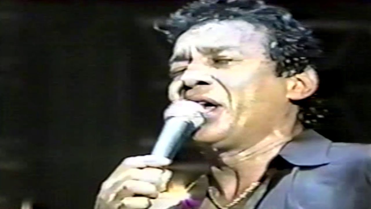 SIN TI “Plaza de toros aclamándolo” - Diomedes y el Cocha en Cartagena 1996