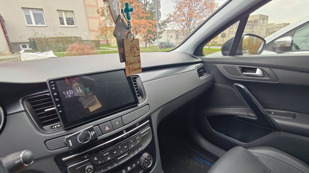 Peugeot 508 Mody LED ambient, DVR, Junsun V1 Pro