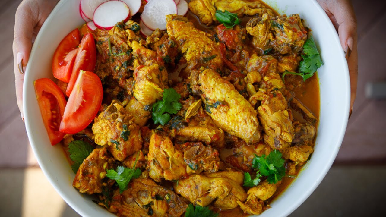 Turmeric Chicken with Tomatoes | No Fuss No Curry Chicken