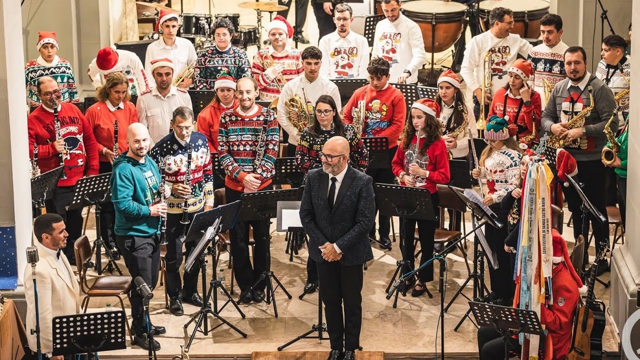 Luis Martelo - Have yourself a Merry little Christmas feat Banda Musical CastroMarinense 