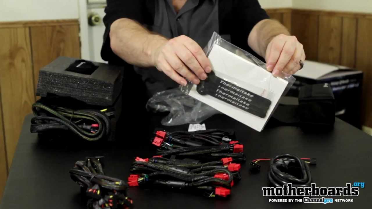 Thermaltake Toughpower Grand 1200W PSU Unboxing!
