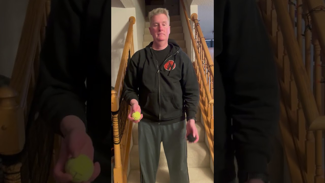 How to juggle in less than 5 minutes 