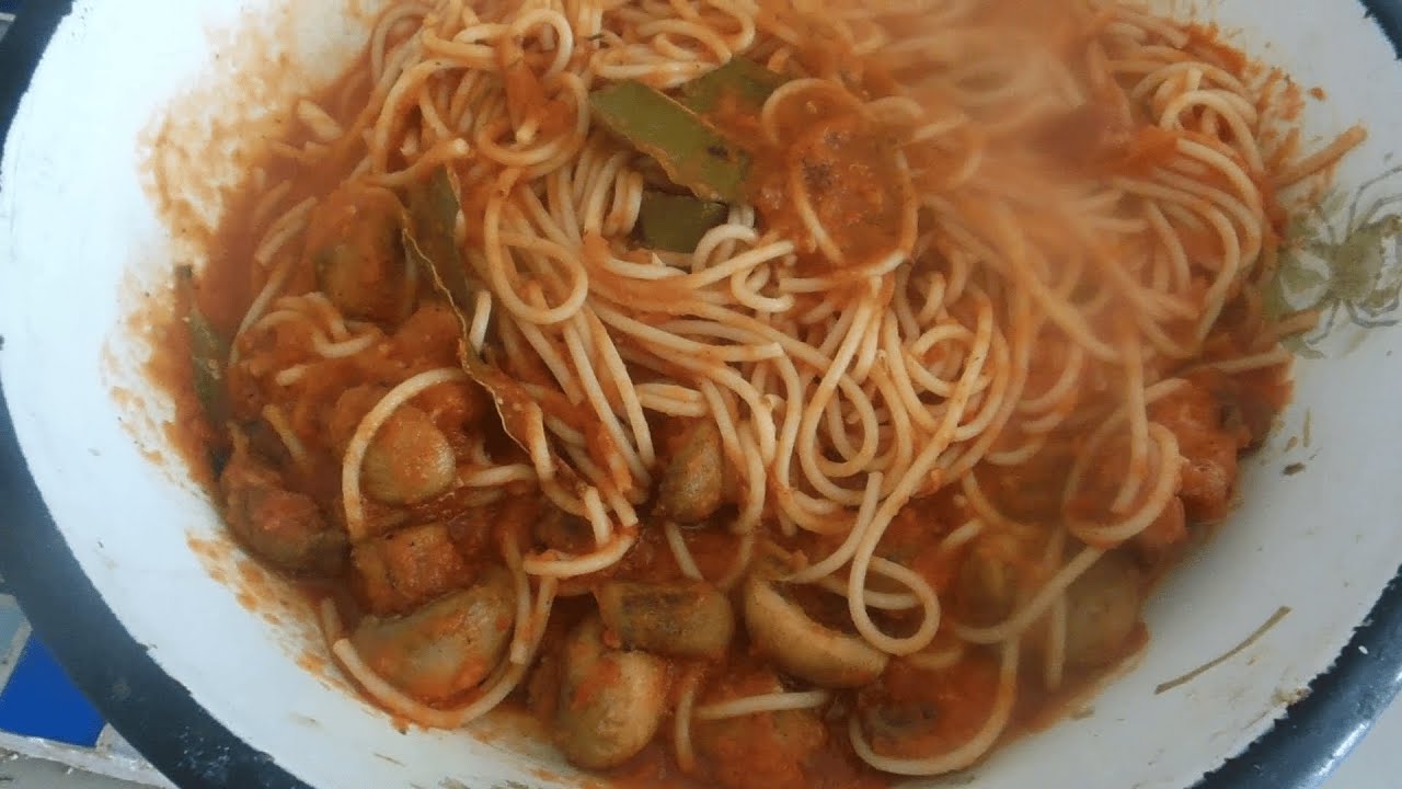 A COCINAR CON OSITO-TALLARINES CON CHAMPIÑONES