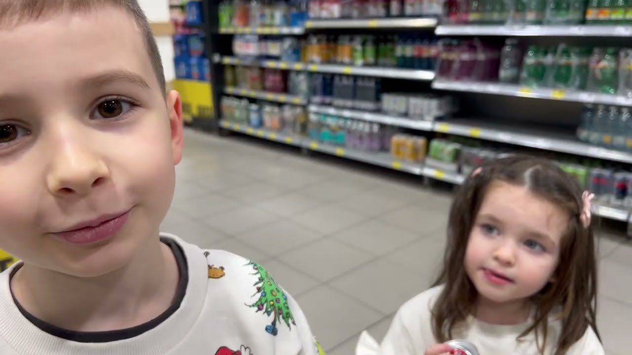 🍭 МЕГА ШОПІНГ СМАКОЛИКІВ 🍬 Купуємо солодощі, желейки та різну цікаву солодку воду.