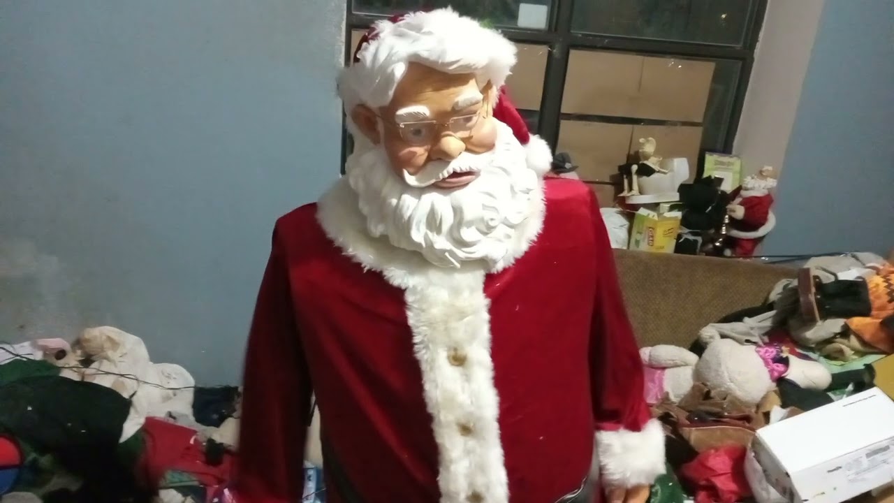Gemmy 2003 Life Size Singing Santa
