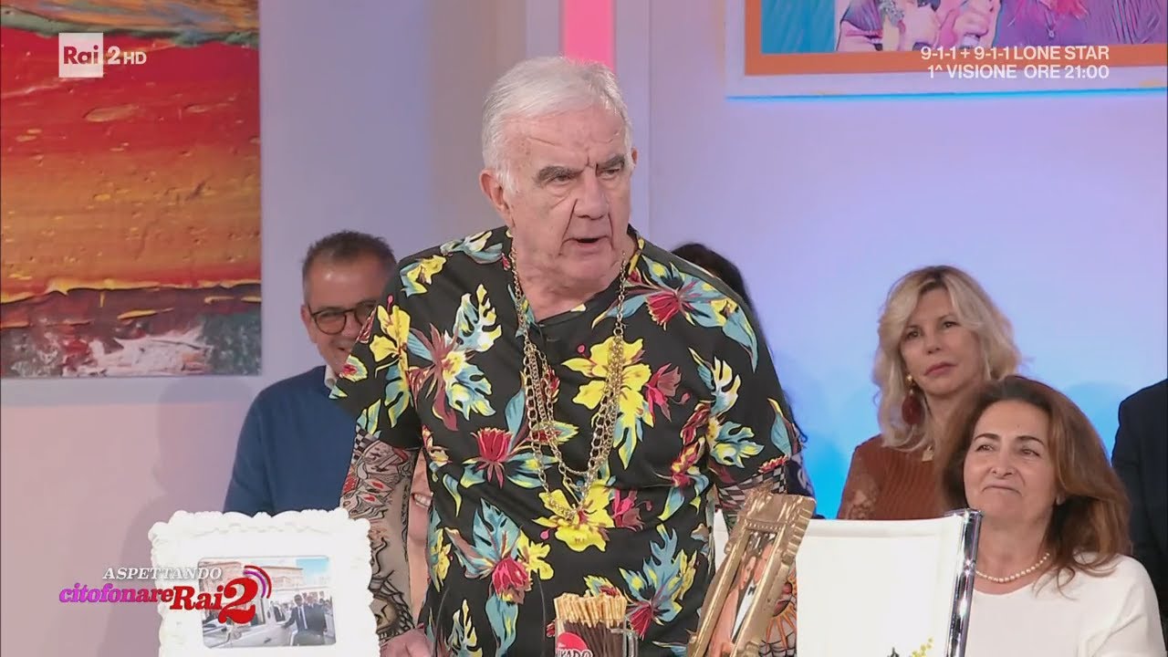 I sondaggi irriverenti di Gene Gnocchi - Citofonare Rai2 10/03/2024