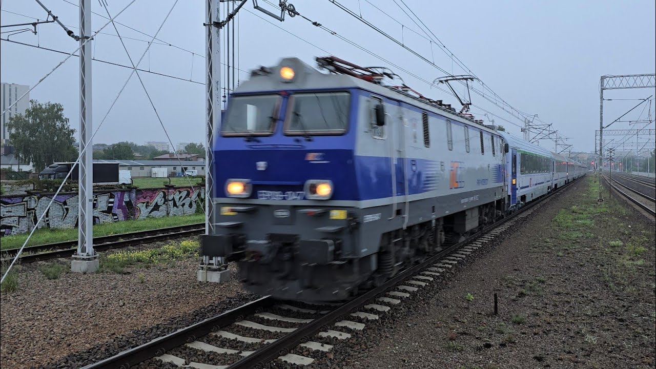 EP09-047 + IC GROTTGER z Przemyśla Gł. do Wrocławia Gł., mija stację Rzeszów Zachodni 06.08.2024