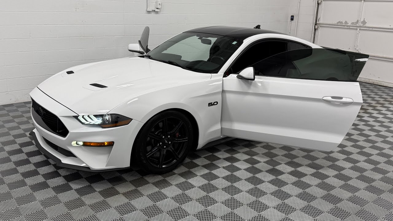 2020 Ford Mustang GT (Byron Center Motors)