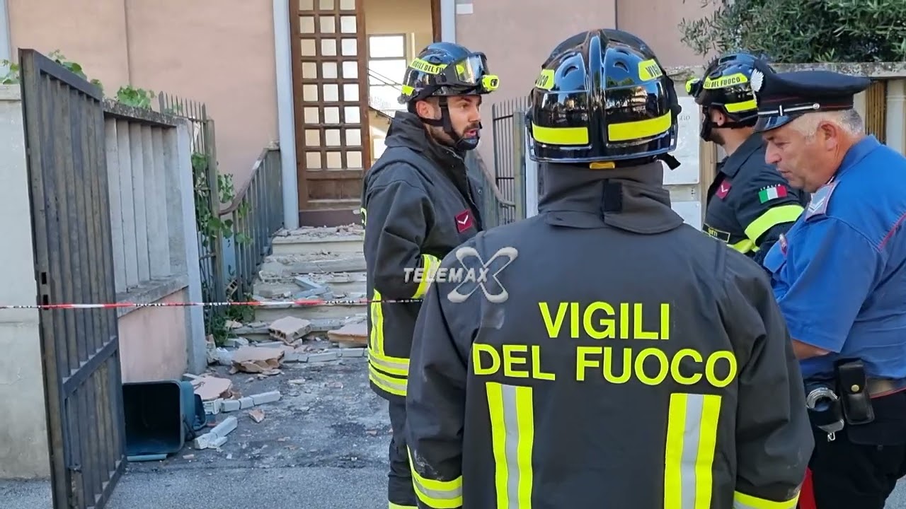 Lanciano: crolla un balcone, due feriti