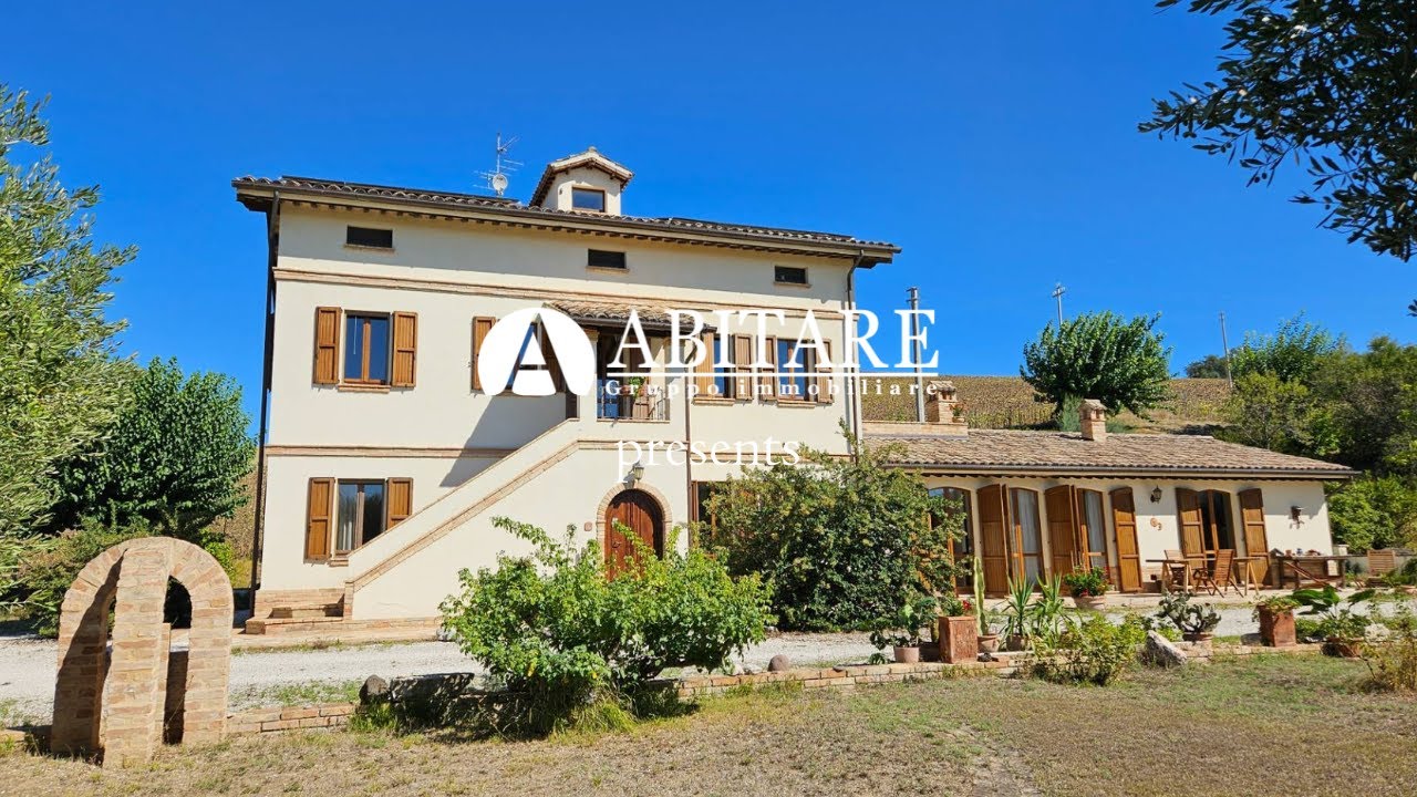 Abitare Gruppo Immobiliare presents Casale Santa Cristina - Montecassiano (MC)
