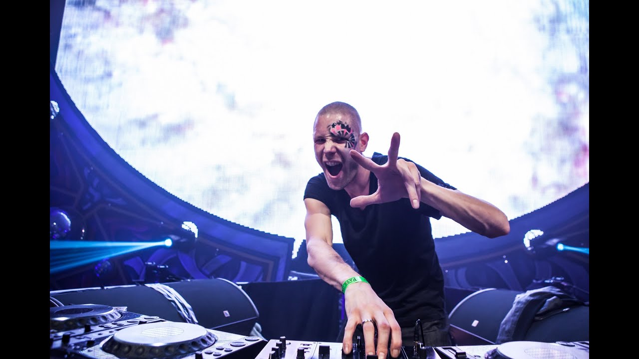 Qlimax 2012 | DVD/Bluray preview - Frontliner