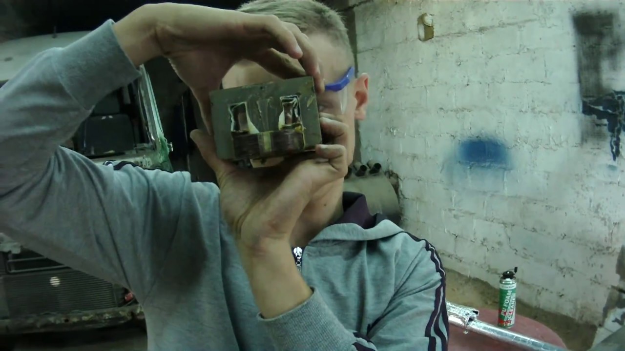 Как сделать магнит из микроволновки Magnet with microwave!