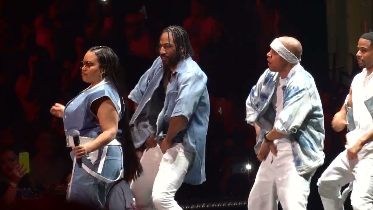 Salt-N-Pepa Live 2022 🡆 Shoop 🡄 May 20 ⬘ Houston, TX