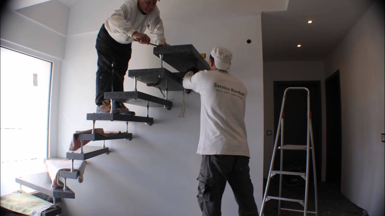 Service Rundum - freihängende Treppe