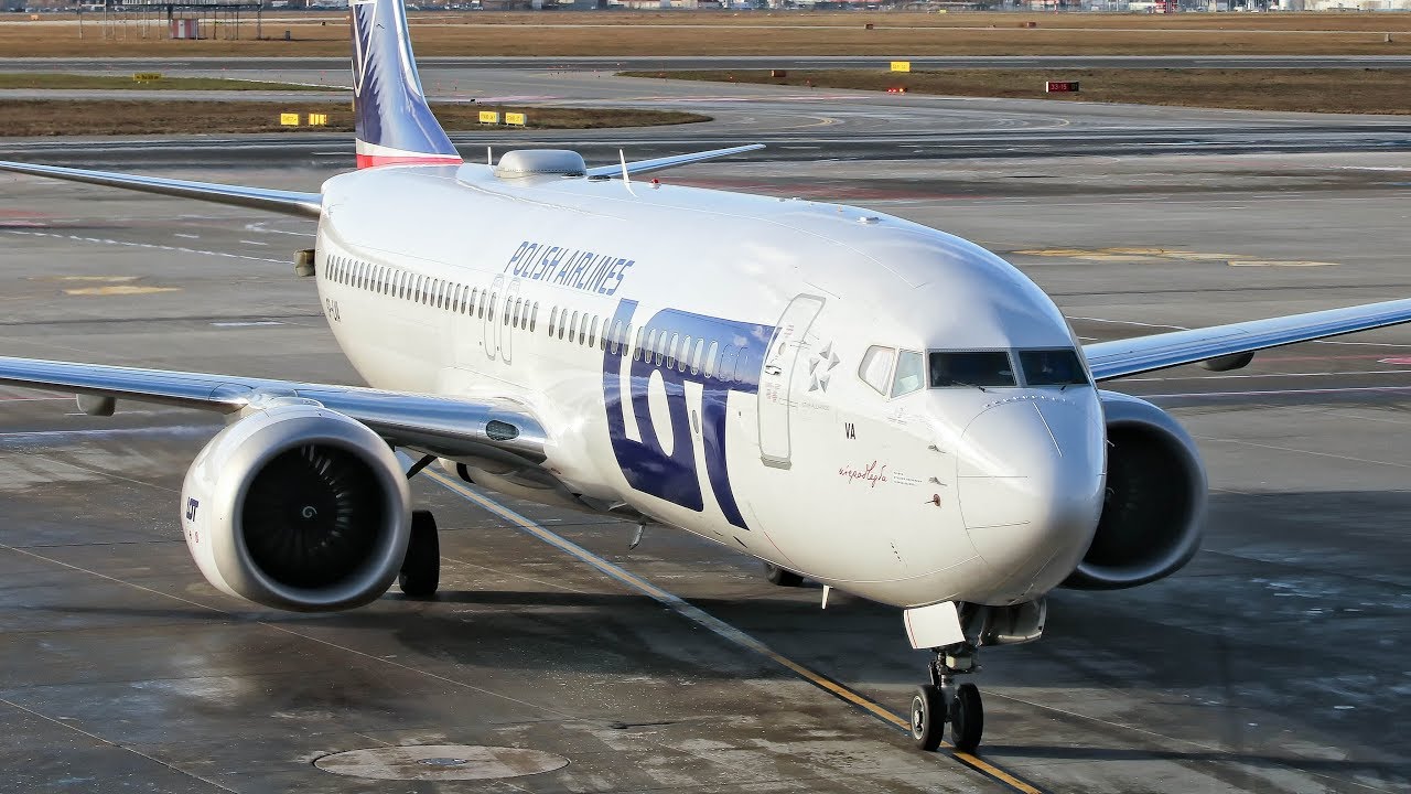 TRIPREPORT | LOT Polish Airlines | B737MAX8 | Warsaw - Krakow