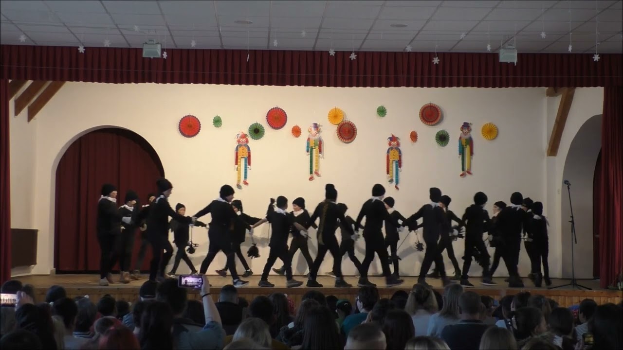 iskolakj: Farsang - 2025