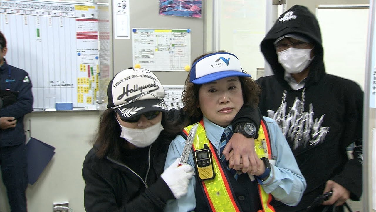 高速道路の料金所で強盗訓練　NEXCOや警察など約40人が連携を確認　香川