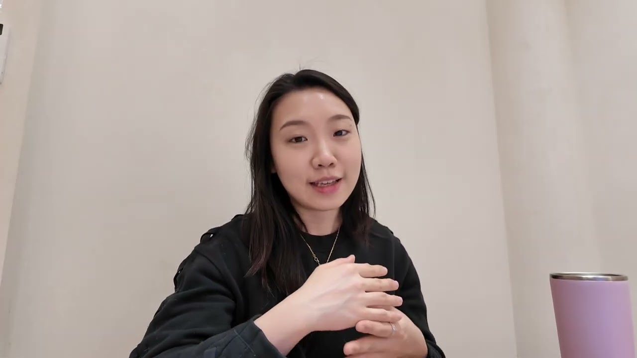 회사 그만두고 돈 안 되는 일 하는 여자 | 그래도 안 접는 이유