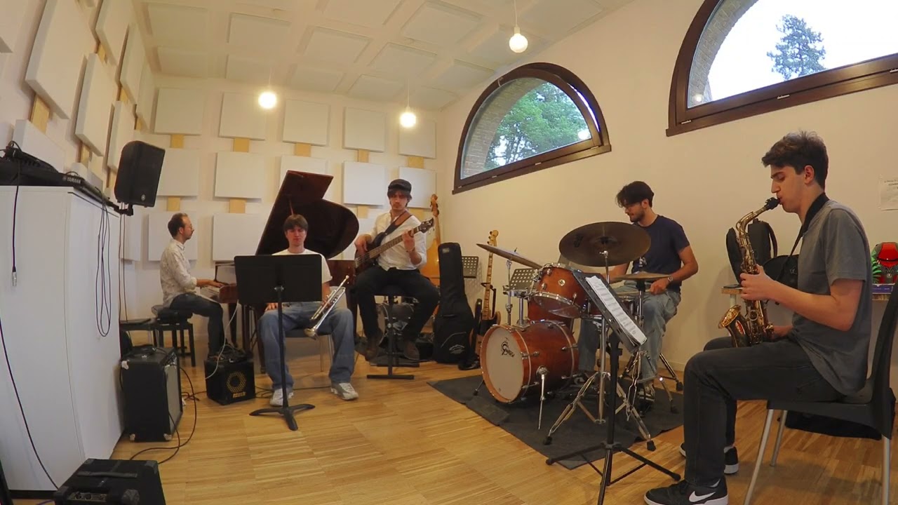 Green Onions- Niccolò Pagni Erasmus video 