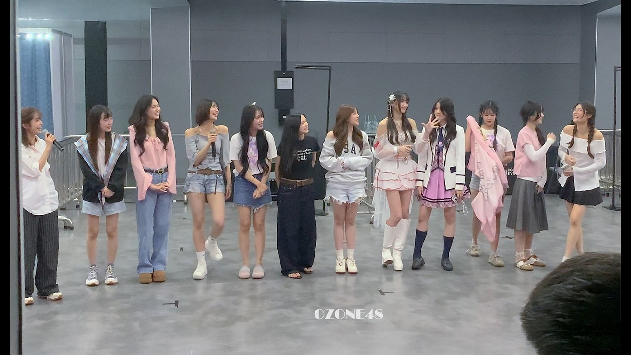 ช่วงขอบคุณหลังจบงาน BNK48 3rd Celabration Boxset Fansign & 2-Shot 220269