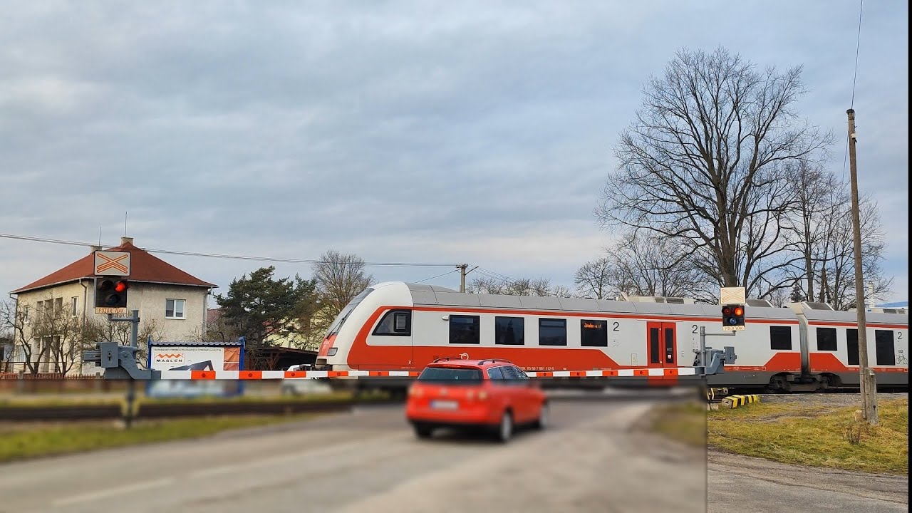 Železničn&yacute; prejazd/Railroad crossing Mal&yacute; Čepč&iacute;n ● R 935 Fatran ● 2176