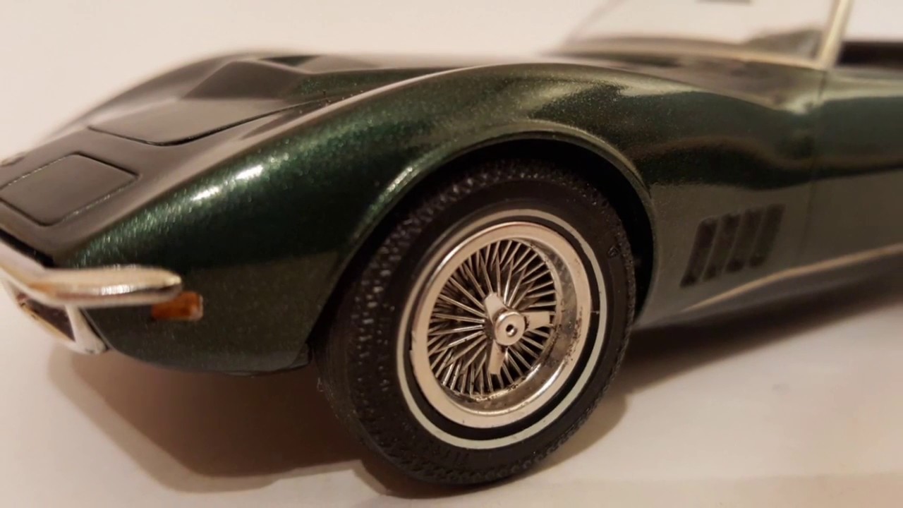 FROG/AMT vintage 68 Corvette completed !