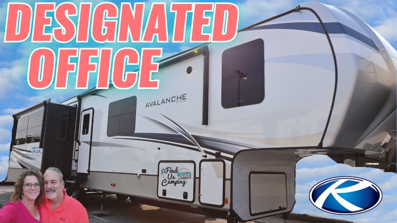 Office Space in a Fifth Wheel | 2022 @KeystoneRVCompany Avalanche 372MB
